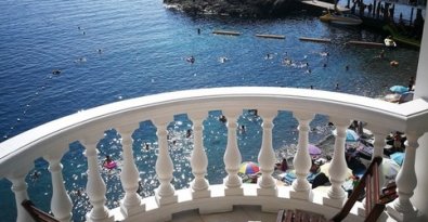 Improved layout with sea view