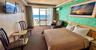 Improved layout with sea view